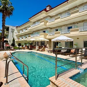 4* Aparthotel Melis